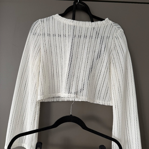 White Crochet Cover-Up Set | Long Sleeve Crop Top & Shorts Size XS - Picture 5 of 11